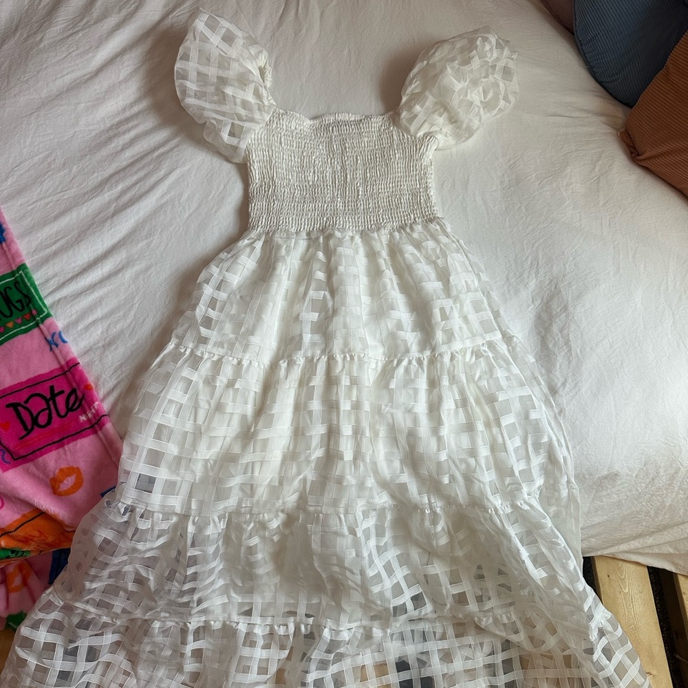 White maxi dress